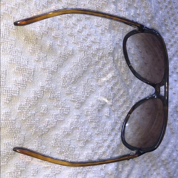 Ray Bans Sunglasses - Picture 7 of 7